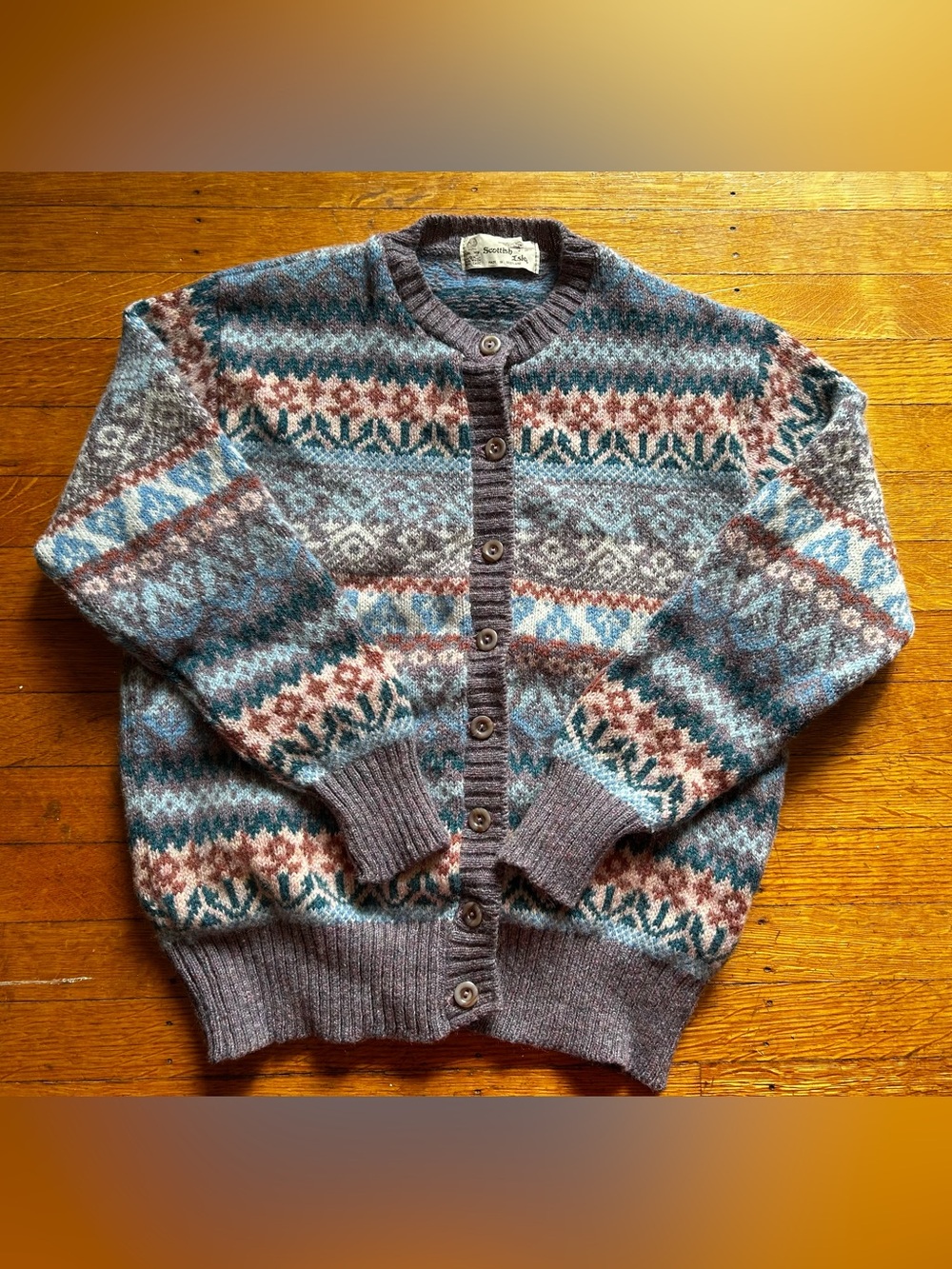 Women’s Scottish Isles Wool Fair Isle Button-Up Cardigan Sweater